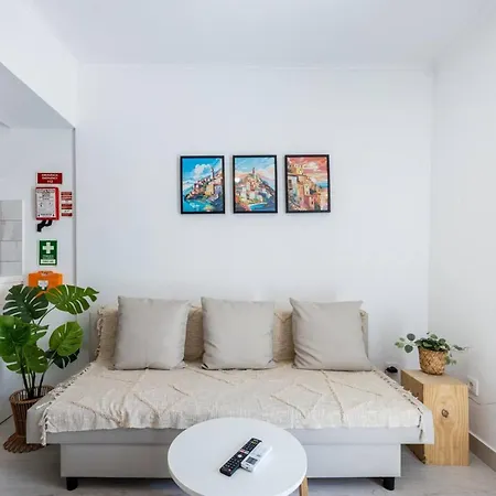 The White Apartment
