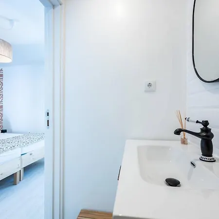 The White Apartment *